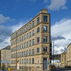 15 And 17, Canal Road