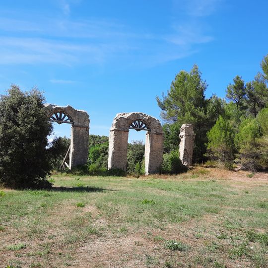 Aqueduc romain de la Traconnade à Meyrargues
