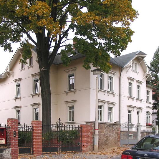Villa Rennerbergstraße 9
