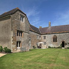 Higher Melcombe House With Attached Chapel