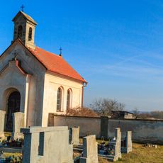 Márnice na hřbitově u Žitovlic
