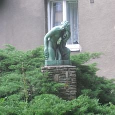 Plastik "Die Badende" by Christa Vogelmayer