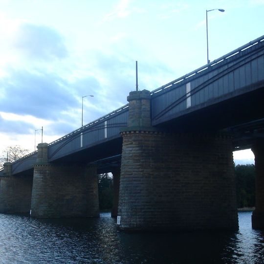 Victoria Bridge