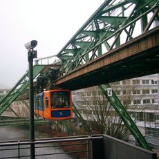 Schwebebahn station Robert-Daum-Platz
