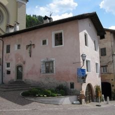 Kirchplatz 14-15 in Montan