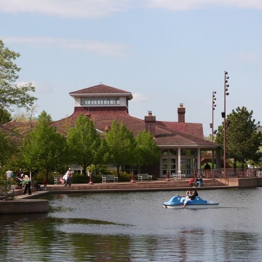 Centennial Lakes Park