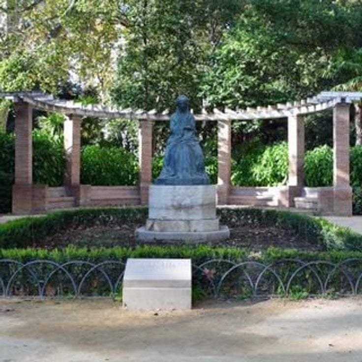 Monumento a la Infanta María Luisa