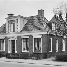 Heechein 64a, Akkrum