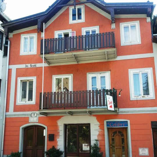 Altischler Krüppelwalmhaus