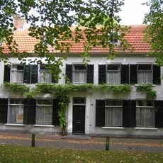 Marktveld 8, Kloetinge