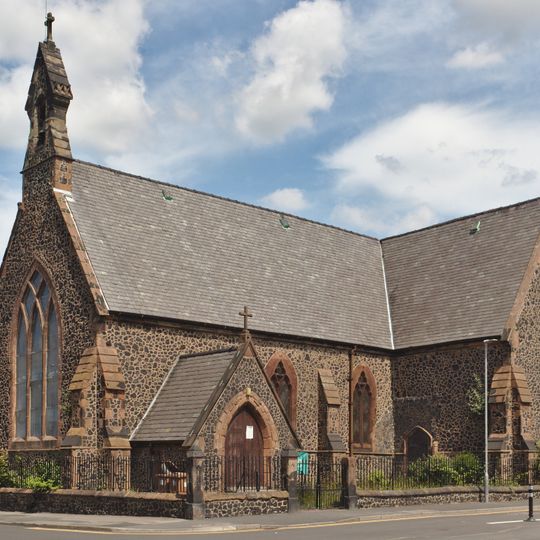 Holy Trinity Church, Fingerpost