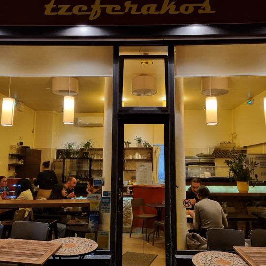 Tzeferakos Café