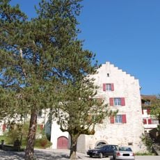 Residential building (Bad)