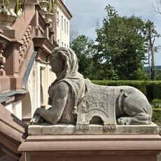 Statue