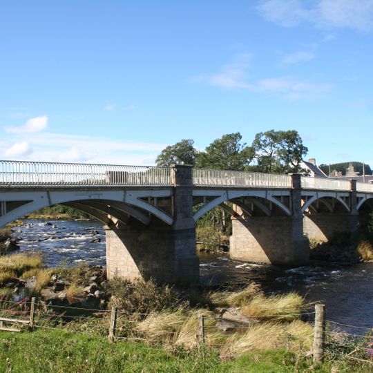 Milltown Of Rothiemay, Cast-iron Bridge