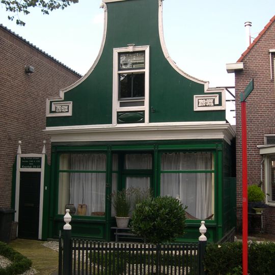 Lagedijk 25, Zaandijk