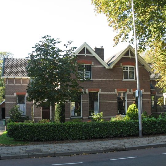 Ommerweg 11/13, Balkbrug