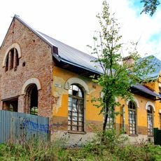 Главное здание (Павловск)