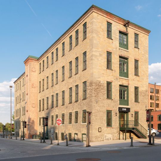 Brown's Race Historic District