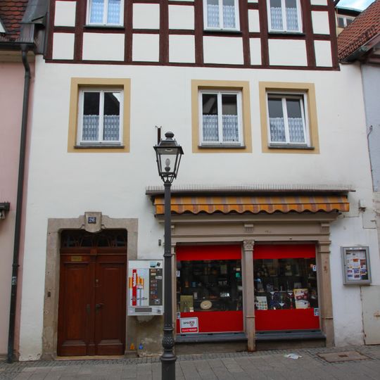 Wohn- und Geschäftshaus