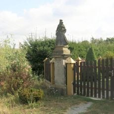 Socha Madony v Pertoltické ulici v Mimoni