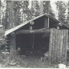 Kootenai Creek Snowshoe Cabin