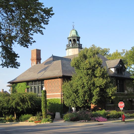 Lake Forest Historic District