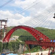 世界最長の吊り橋
