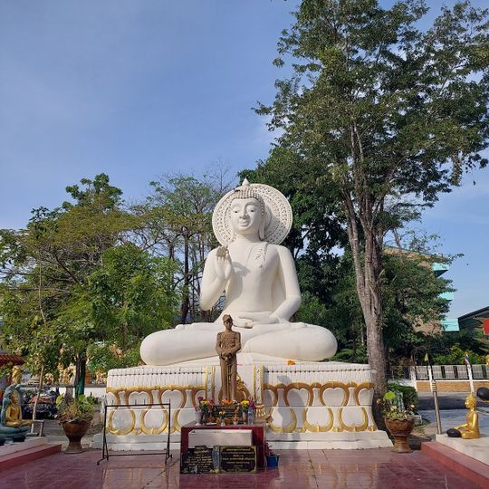 Wat Phon Phra Ruang Prasit