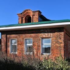 Дом при церкви (Введеньё)