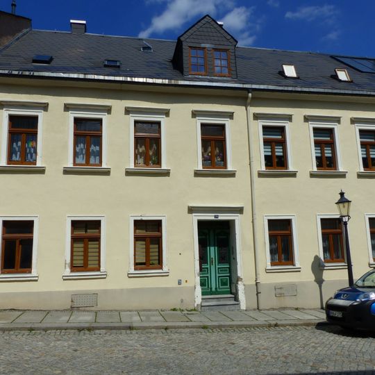 Wohnhaus in geschlossener Bebauung Zschopauer Straße 24