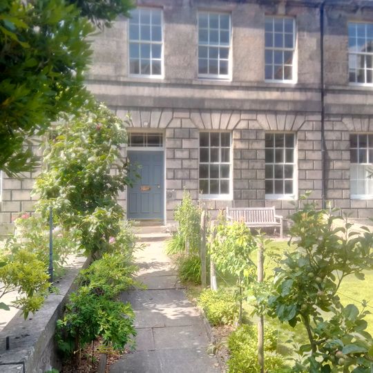 Edinburgh, 6 Comely Bank