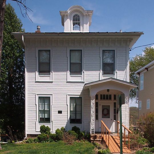 Mortimer Webster House