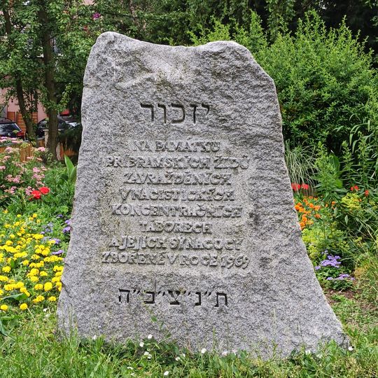 Památník příbramských Židů a jejich synagogy v Pivovarské ul. v Příbrami