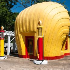 Shell Service Station