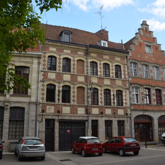 Maison, 47 place du Marché-au-Poisson