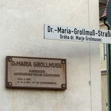 Gedenktafel Dr.-Maria-Grollmuß-Straße 2