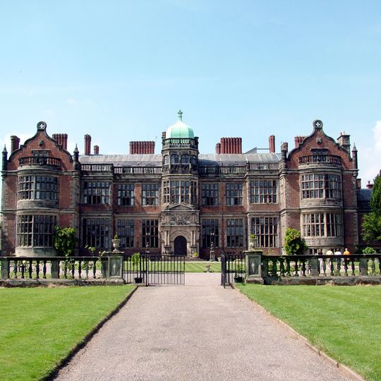 Ingestre Hall