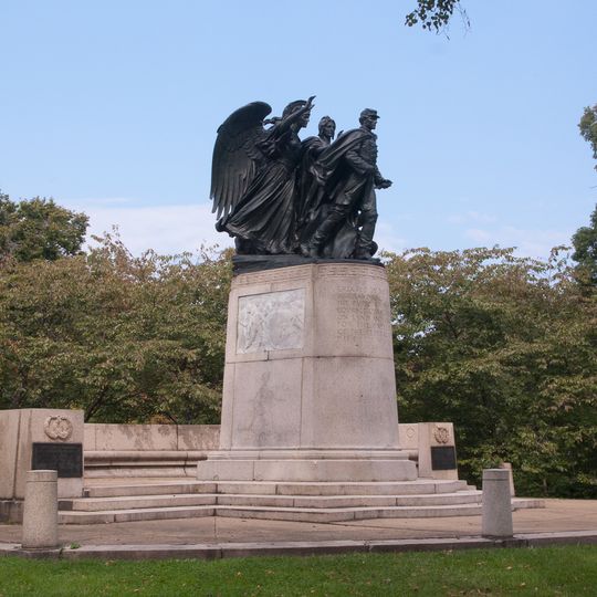 Union Soldiers and Sailors Monument