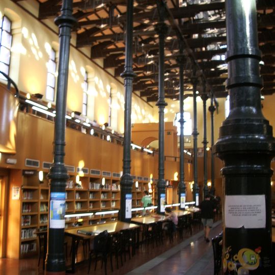 Biblioteca Pública Municipal de Zaragoza - Ricardo Magdalena