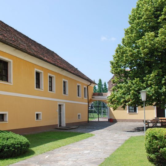 Schloss Eibiswald Wirtschaftshof