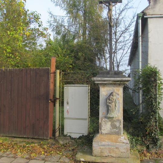 Kříž u domu 81 v Tvršicích