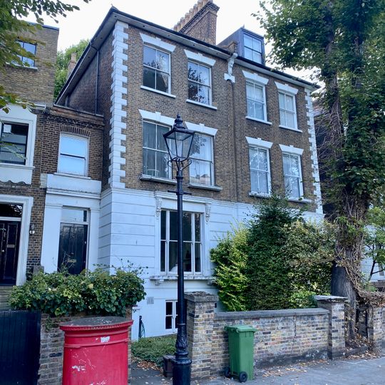 52-59, Gloucester Crescent