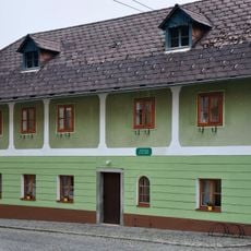 Wohnhaus, sog. Krämerhäusl an der Leiten