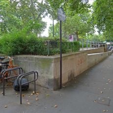 Place Marie-Claude-Vaillant-Couturier-et-Pierre-Villon