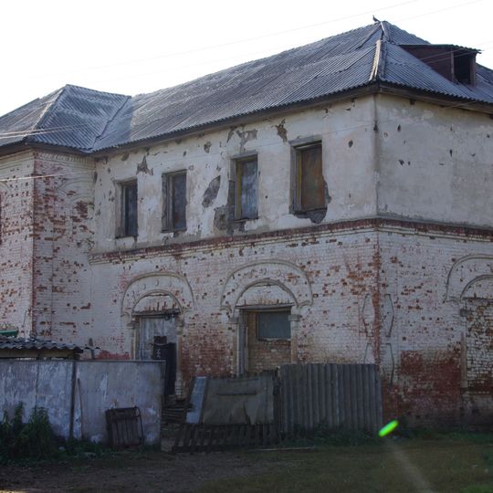 Здание земской школы