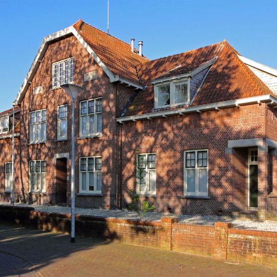 Voorm. marechausseekazerne in Interbellumstijl