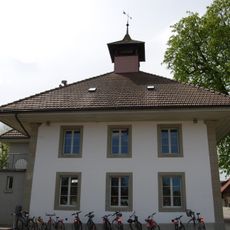 Elementary school building