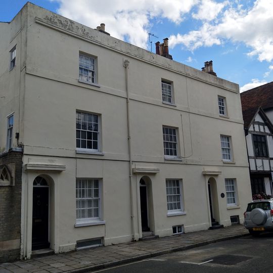 38-42, Bugle Street