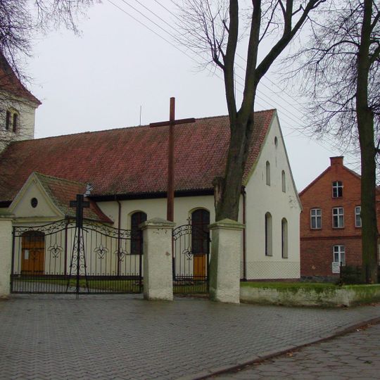 Kościół Trójcy Przenajświętszej w Budrach